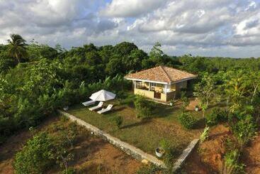 هتل The Horizon Hill Top Villa