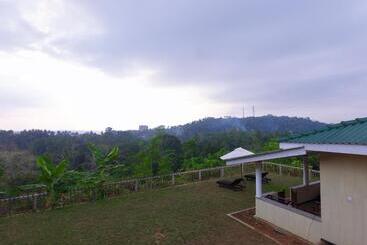 هتل The Horizon Hill Top Villa