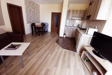 ペンション Family Hotel Amore