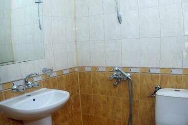 פנסיון Guest House Maria