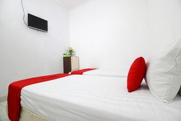 膳宿费 Reddoorz Near Adisucipto Airport 3