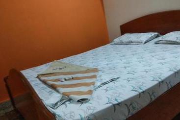 پانسیون Rocky Guesthouse