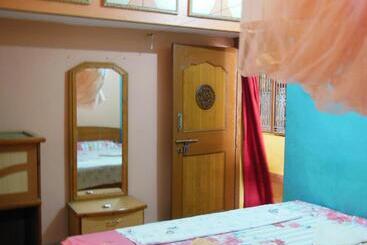 پانسیون Rocky Guesthouse