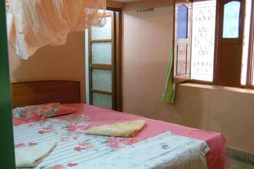 پانسیون Rocky Guesthouse