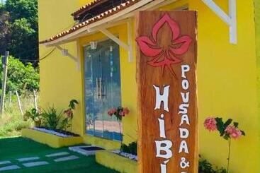 تختخواب و صبحانه Pousada Hibisco