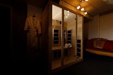 هتل Kalamazoo House