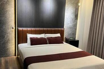 Foy S Lake Resort