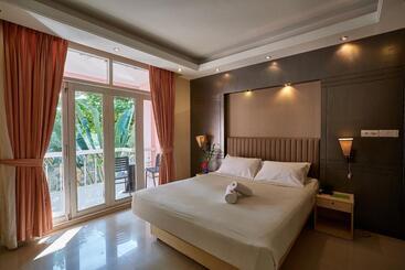 Foy S Lake Resort