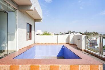 فندق Fabexpress Gulmohar Grande