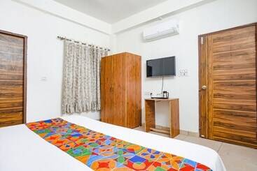 فندق Fabexpress Gulmohar Grande
