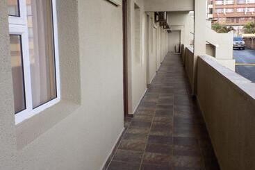 هتل Margate Beach Lodge