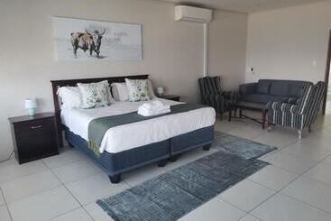 هتل Margate Beach Lodge