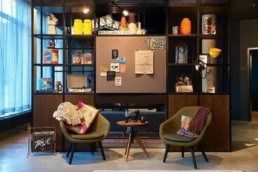 هتل Moxy Essen City