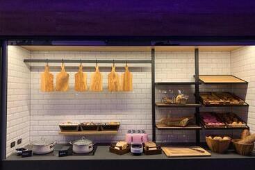 هتل Moxy Essen City