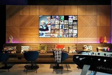 هتل Moxy Essen City