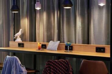 هتل Moxy Essen City