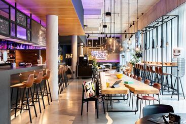 هتل Moxy Essen City
