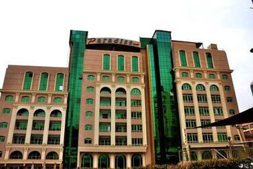 Paradise Home City Stars - El Cairo