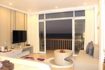 هتل Suite Ocean Blue