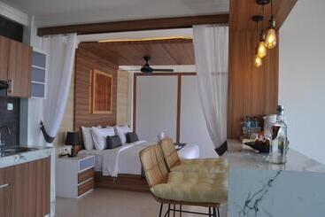 هتل Suite Ocean Blue