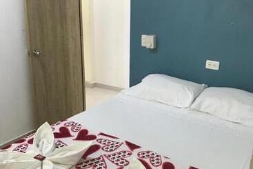 پانسیون Hostal Cartagena Sun