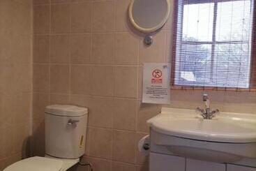 پانسیون Ndzuti Guest House