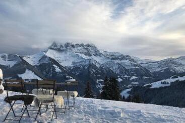 هاستل Chalet Chanso