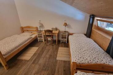 هاستل Chalet Chanso