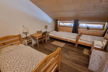هاستل Chalet Chanso