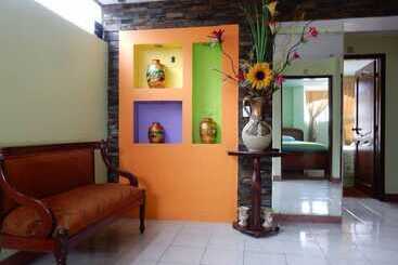 هتل Amazonia Y Sol