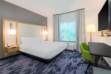 هتل Fairfield By Marriott Inn & Suites Cape Coral North Fort Myers