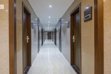 هتل Laxmi Cityside
