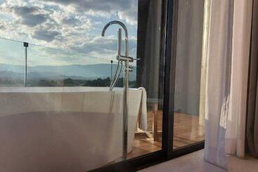 هتل Livist Resort Phetchabun