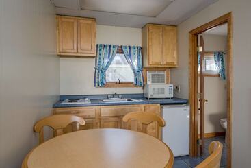 Kebek 3 Oceanside Motel