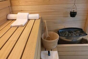 پانسیون Korpa Deli Rooms Spa