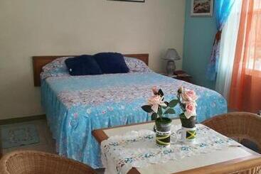 پانسیون Seacastle Deluxe Studio