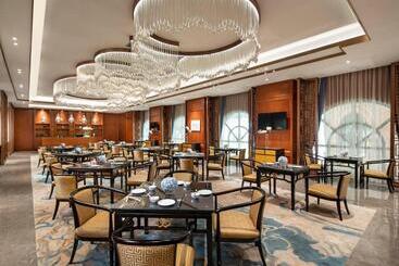 هتل Kunming Huiyue Wyndham