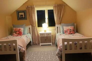 Century House B & B Flatlette