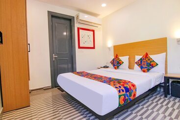 Fabhotel Chawla House