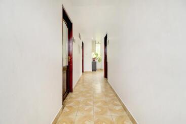 هتل Collection O 75308 Floatel International Beach Resort