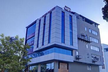 هتل Treebo Raj Inn Lalpur