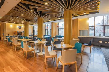 هتل Holiday Inn Express Jingdezhen Taoxichuan By Ihg
