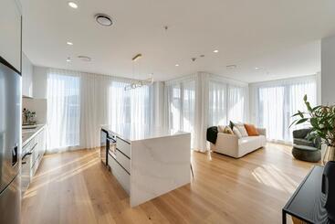 هتل La Quinta By Wyndham Remarkables Park Queenstown