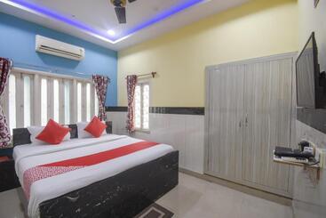 Otel Oyo 76017 Metro Inn