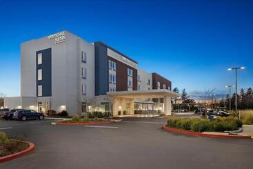 هتل Springhill Suites By Marriott West Sacramento