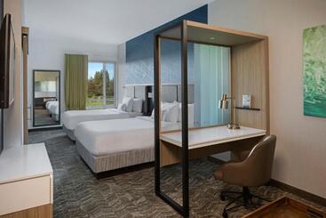 هتل Springhill Suites By Marriott West Sacramento