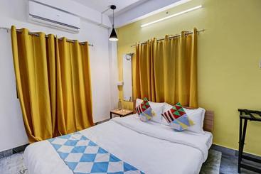 Pensió Elegant Stay In Vip Nagar, Kochi
