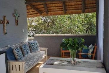 پانسیون Forget Me Not Selfcatering Apartments