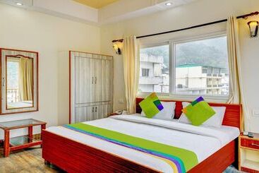 The Lily - Narendra Nagar