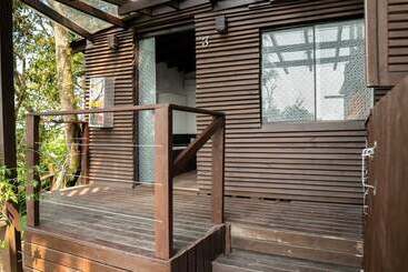Albergue Explorer   Hostel